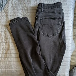 Levi's High Rise Jeans